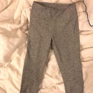 XS OV leggings never worn